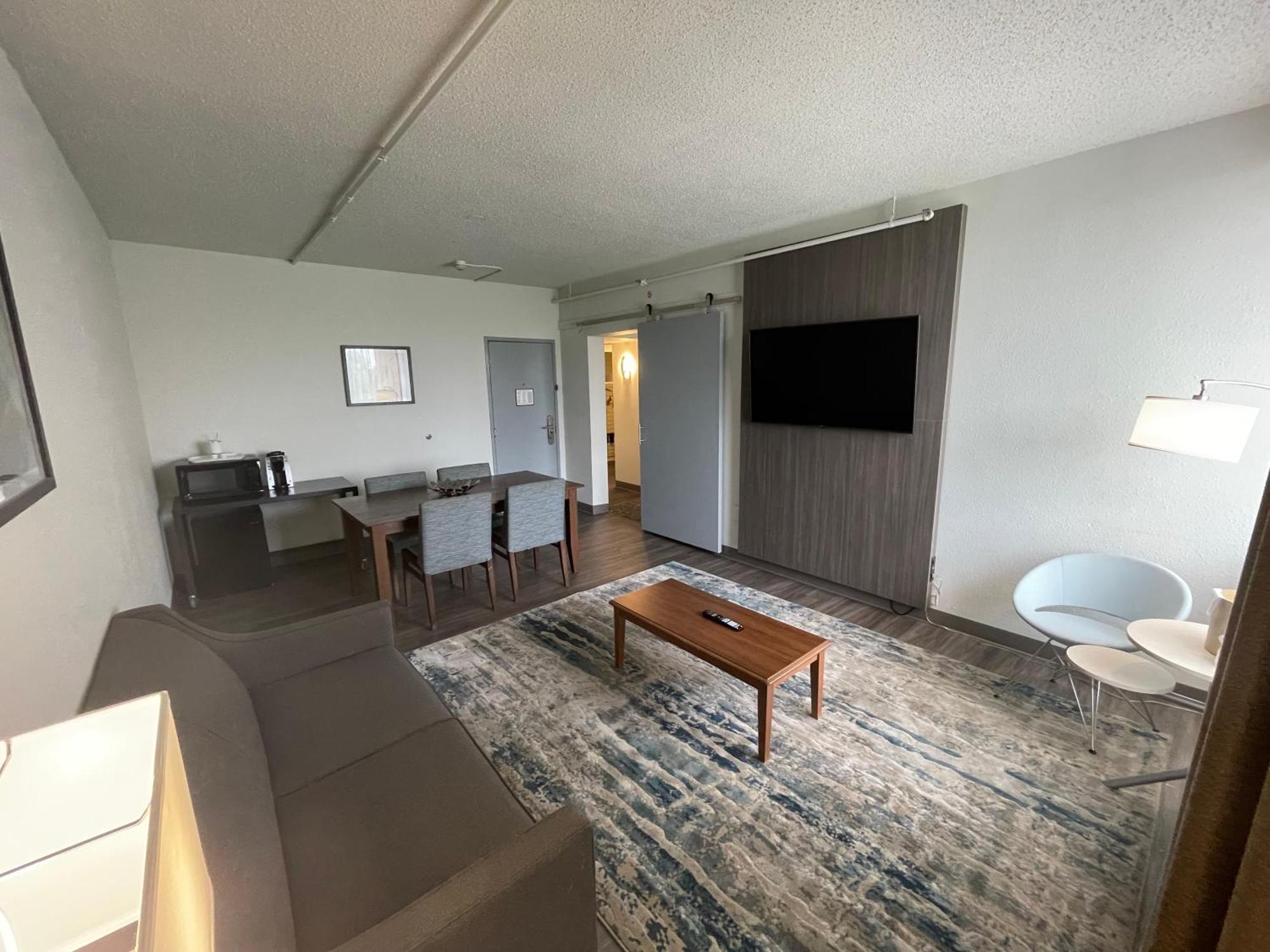 Saint Louis Airport Hotel Woodson Terrace Dış mekan fotoğraf