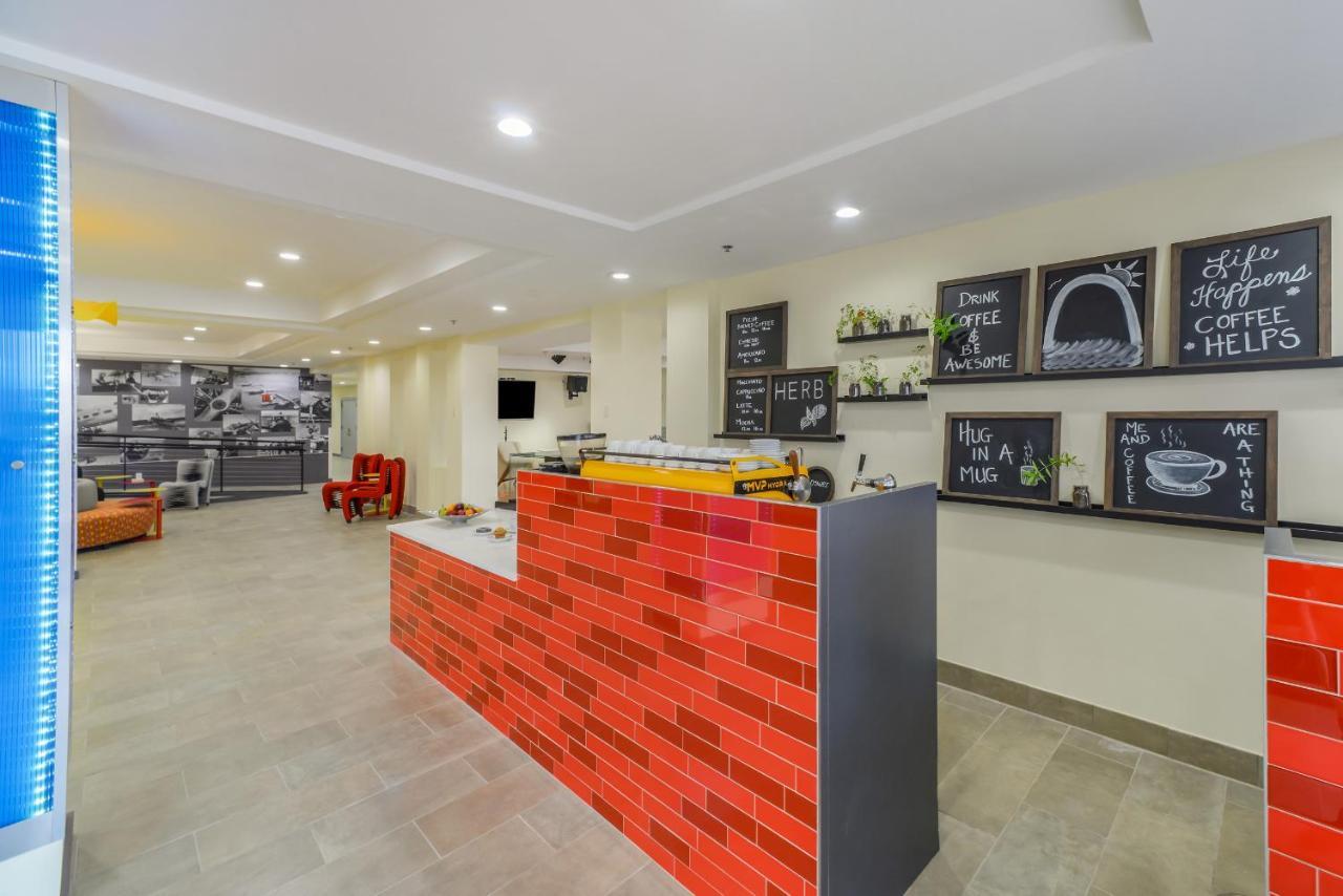 Saint Louis Airport Hotel Woodson Terrace Dış mekan fotoğraf