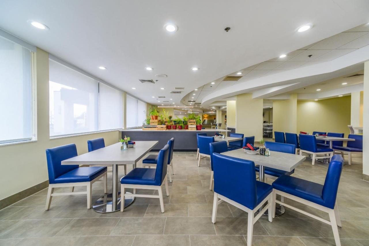 Saint Louis Airport Hotel Woodson Terrace Dış mekan fotoğraf